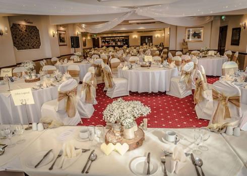 Wedding Venues In Italy - Best Western Oaks Hotel