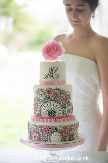 - Lindy's Cakes
