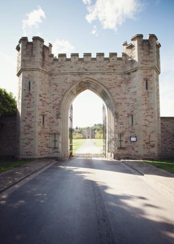 Castle Wedding Venues - Hampton Court Castle