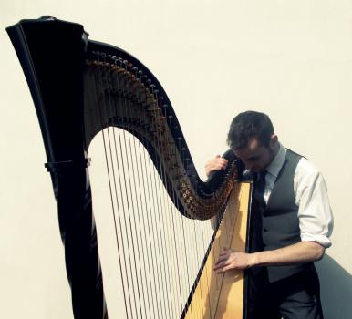 - Tomos Harpist