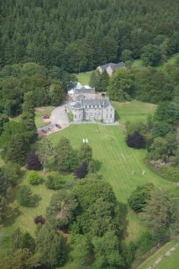 Country House Wedding Venues - Raemoir House