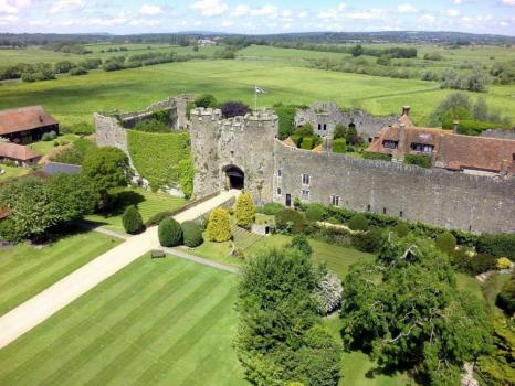 Castle Wedding Venues - Amberley Castle
