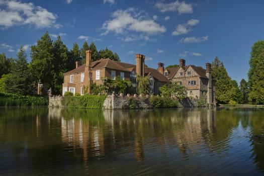 Country House Wedding Venues - Birtsmorton Court LTD