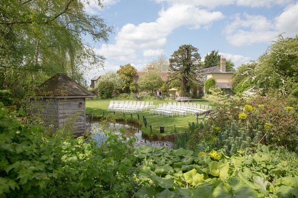 outdoor wedding ceremonies, styling outdoor wedding ceremonies, styling outdoor weddings,