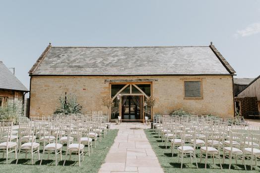 Barn Wedding Venues Near Me - The Barn at Upcote