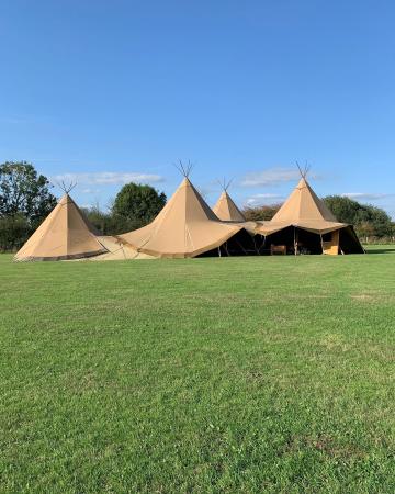 Wedding Venues In Italy - Great Betley Farmhouse