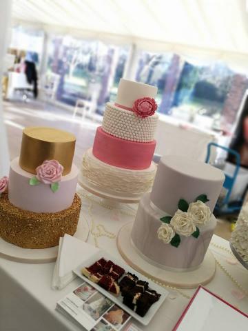 - Kelly's Cake Boutique