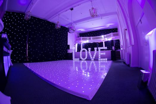 Country House Wedding Venues - Heatherden Hall, Pinewood Studios