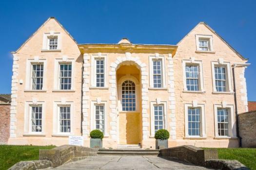 Country House Wedding Venues - York House at The Talbot