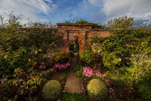 Country House Wedding Venues - Birtsmorton Court LTD