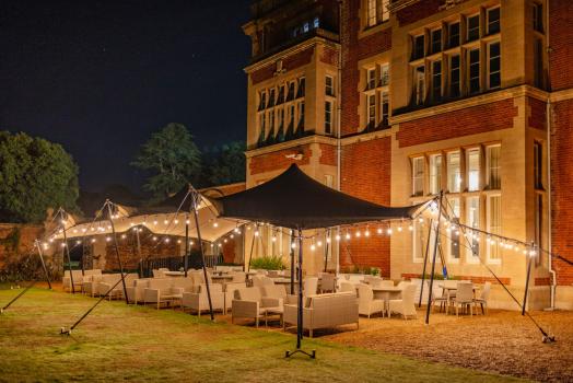 Outdoor Wedding Venues - Easthampstead Park Hotel
