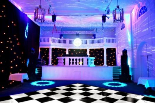 Country House Wedding Venues - Heatherden Hall, Pinewood Studios