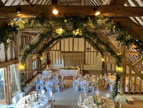 Outdoor Wedding Venues - Fitzleroi Barn