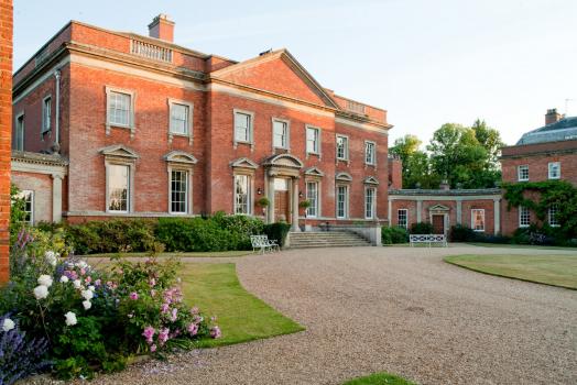 Asian Wedding Venues - Kelmarsh Hall and Gardens
